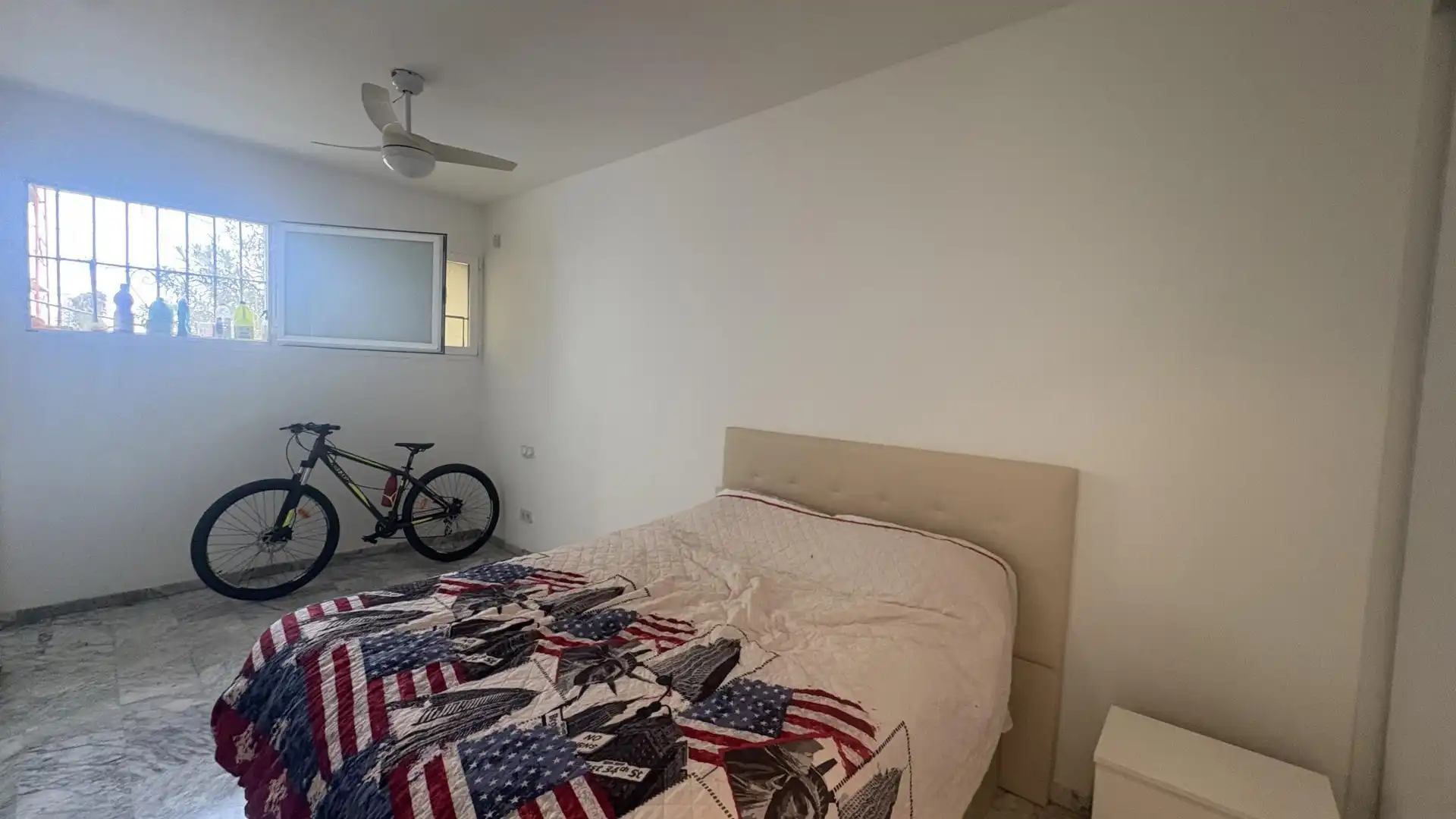 Piso en  Calle Moreno Torroba 3 - Foto 12