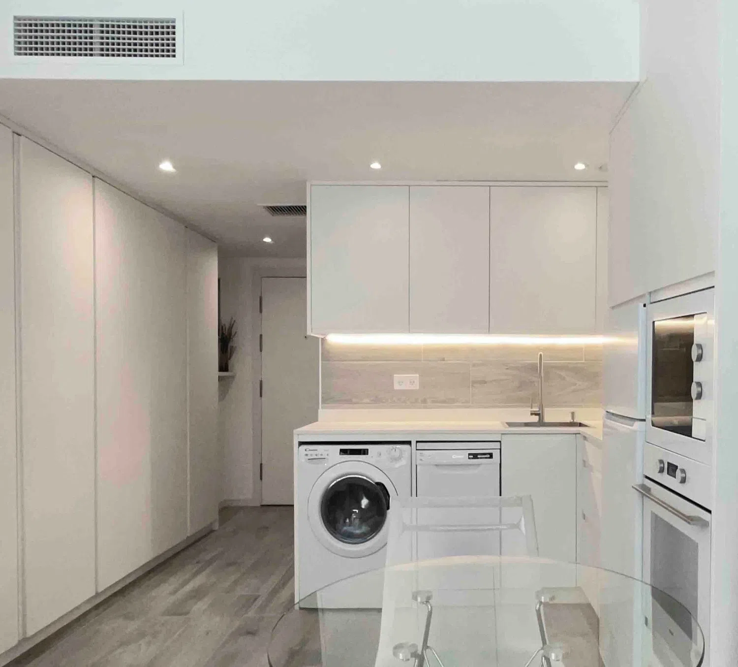 Estudio en calle Rafael Bergamín, 16 - Foto 2