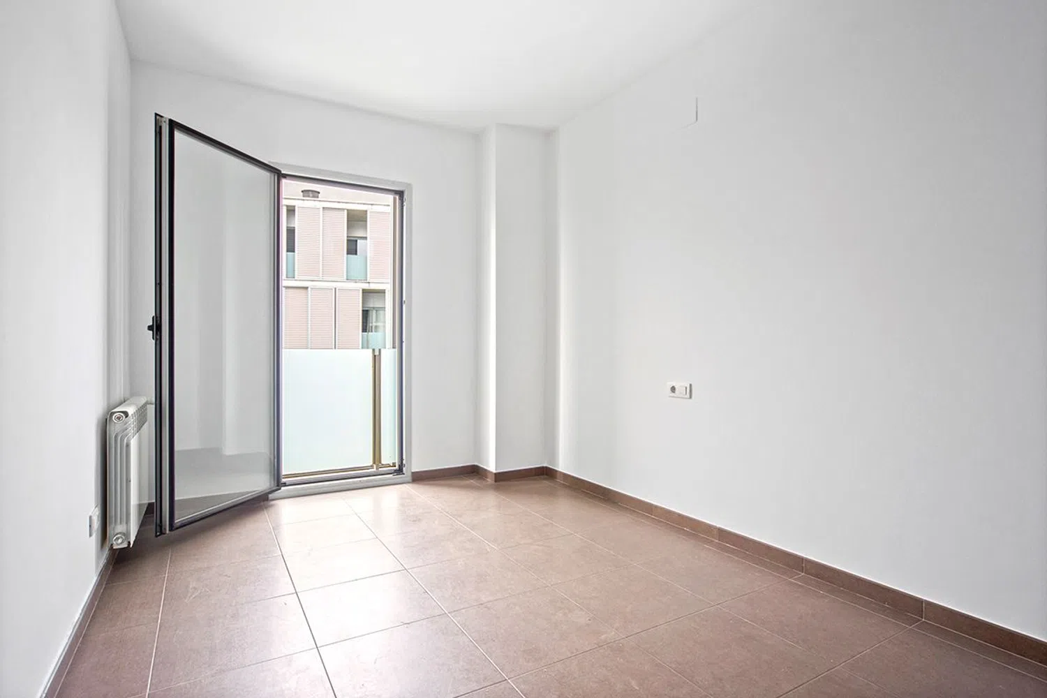 Piso en calle de Pere Calders, 68 - Foto 9