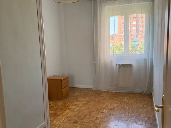 Piso en Valdezarza, Valdezarza - Foto 3
