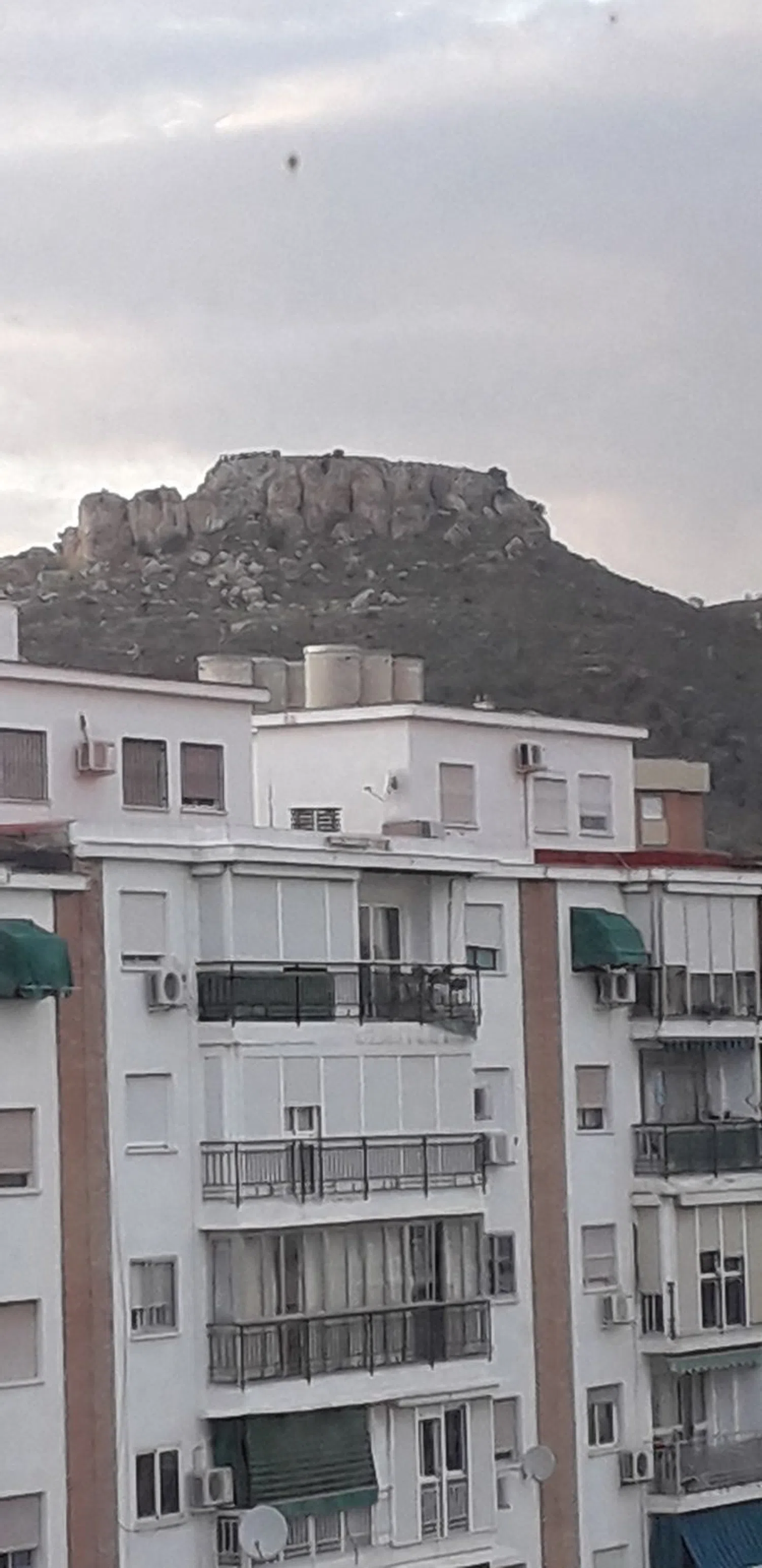 Piso en avenida del Doctor Marañón, 45 - Foto 1