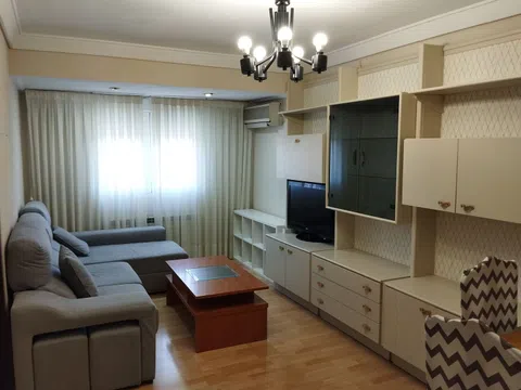 Piso en calle de la Duquesa de Villahermosa, 8