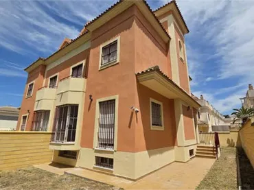 Chalet en MARQUESADO - Foto 1
