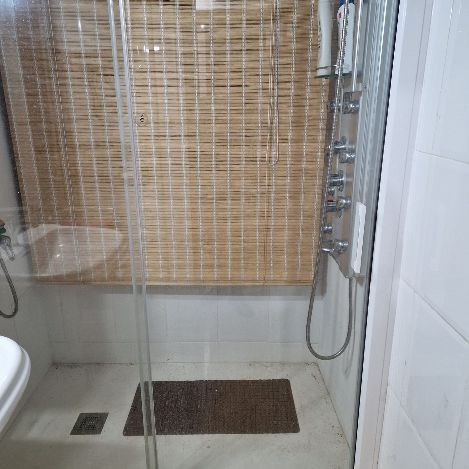 Estudio en calle de Ramón Pignatelli, 68 - Foto 4