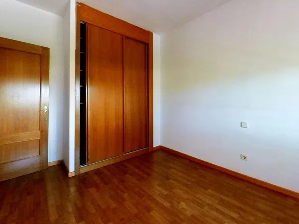 Chalet adosado en Mejorada del Campo - Foto 16