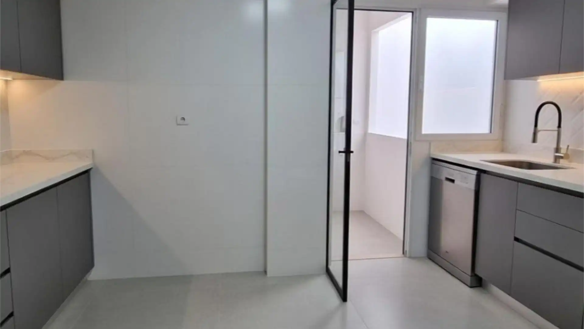 Piso en  Ronda Norte 16 - Foto 2