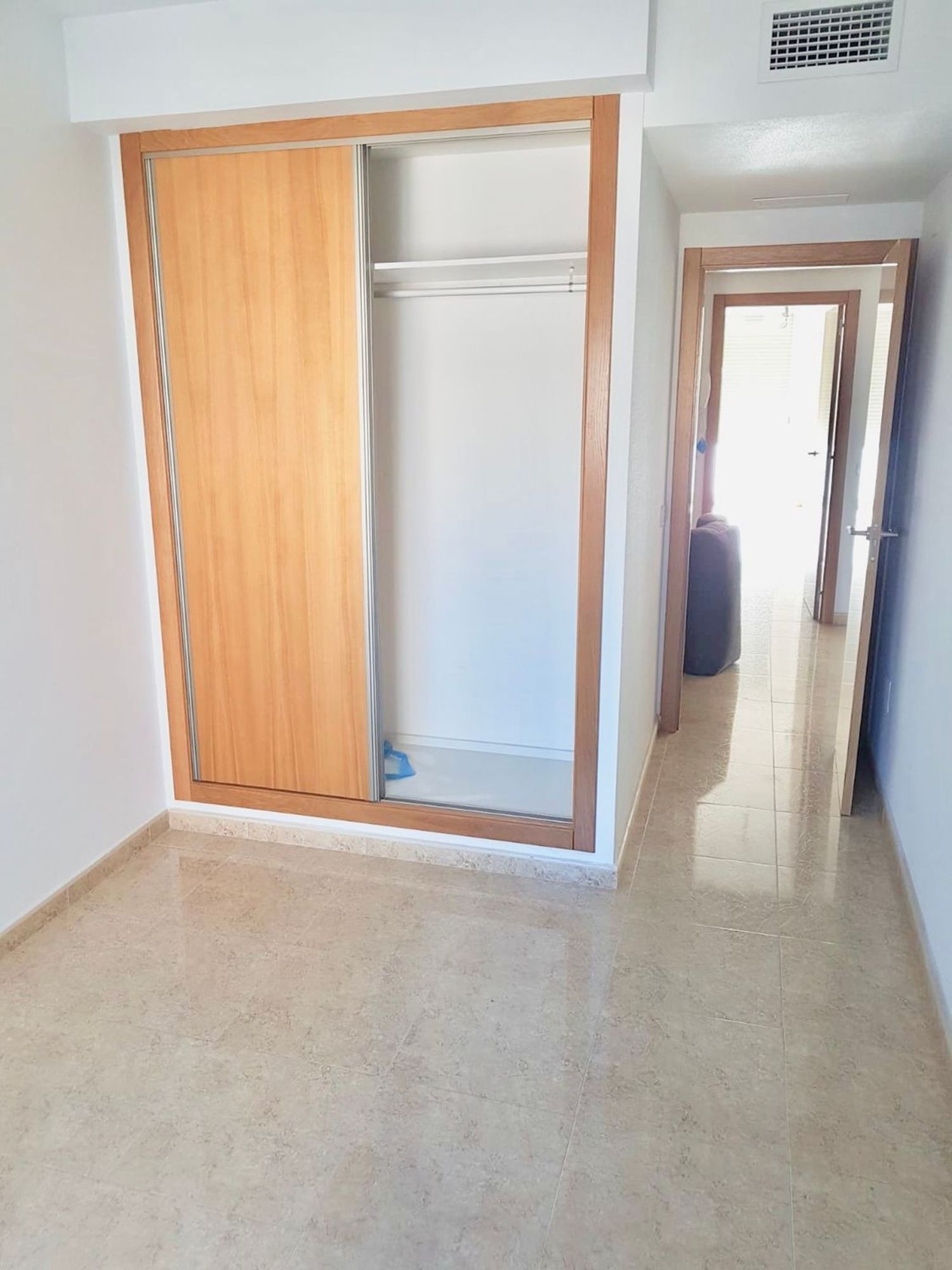 Piso en avenida Don Juan de Borbón, 202 - Foto 15