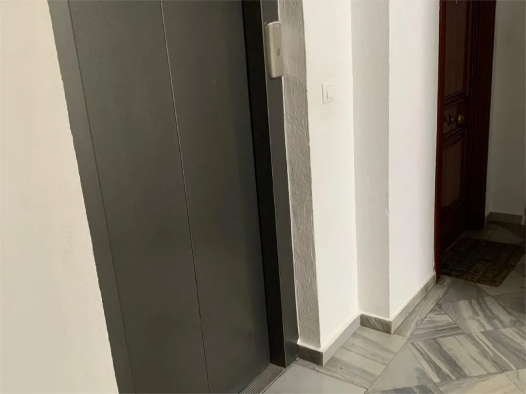 Piso en  Calle Felipe II 17 - Foto 9