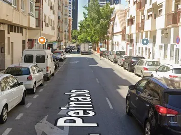 Piso en  Calle Peinado 32 - Foto 3