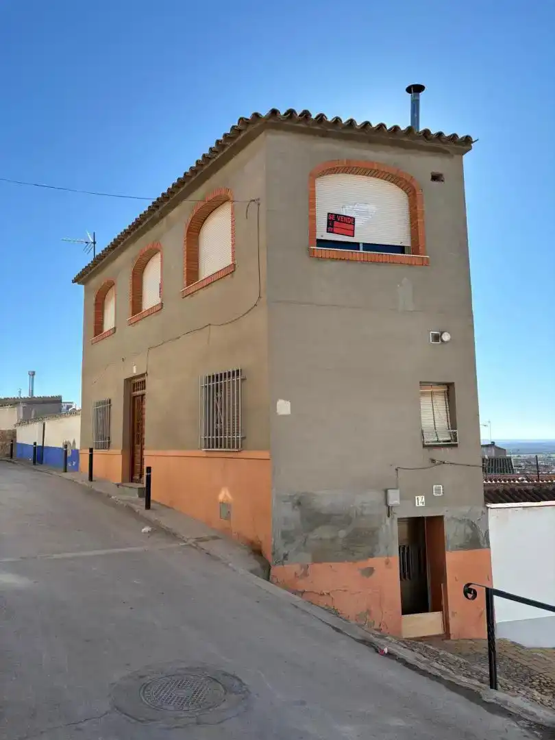 Casa adosada en  Calle Alonso Quijano 23 - Foto 2