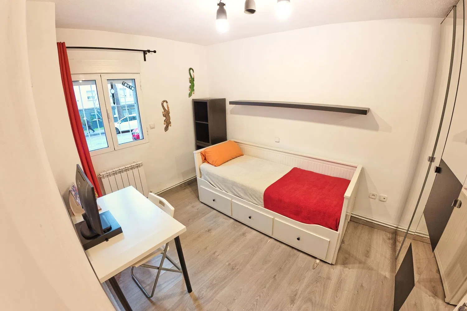 Piso en calle de Cuart de Poblet, 103 - Foto 8