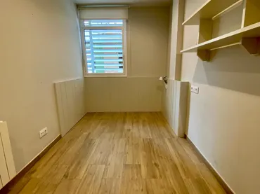 Piso en  Carrer de Santa Magdalena Sofia - Foto 16