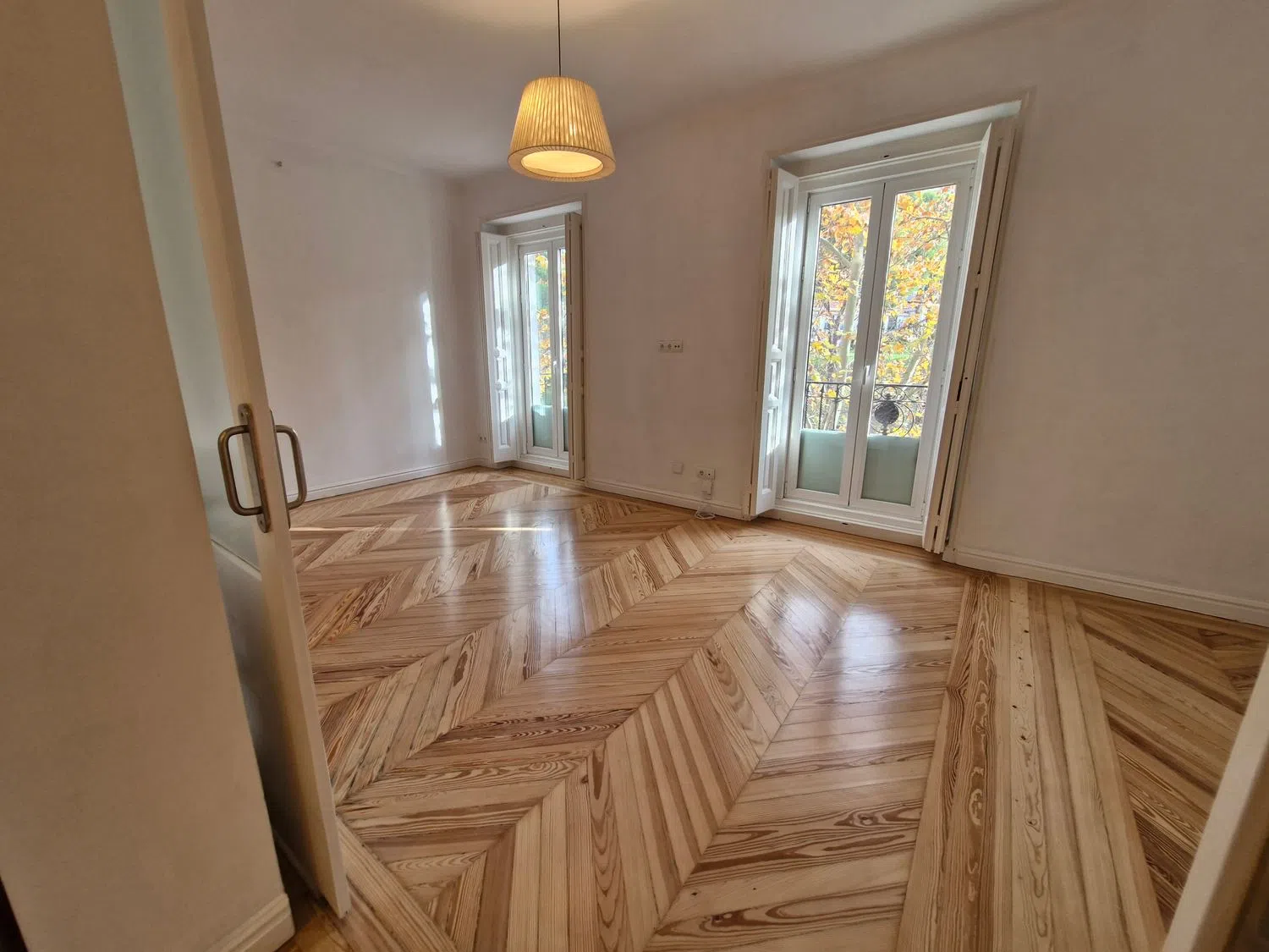 Piso en calle de Alfonso XII, 58 - Foto 4