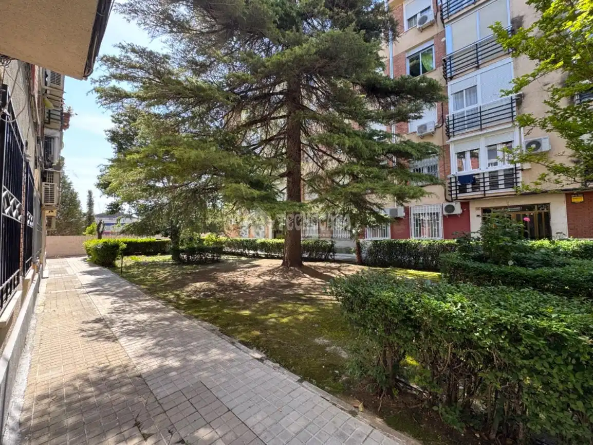 Piso en  C. de Valdemarín - Foto 16