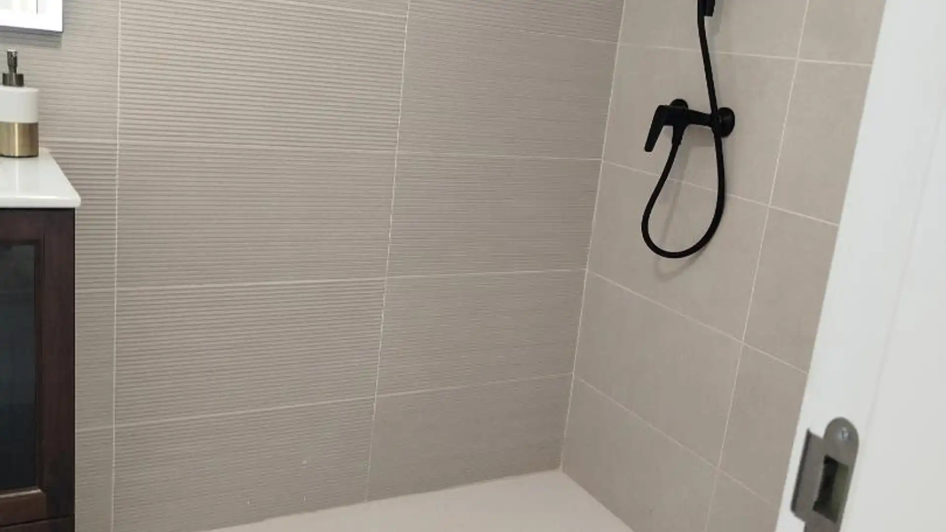 Casa adosada en  Calle Puerta Antequera 14 - Foto 7