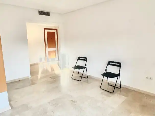 Piso en  Avenida Francisco Jiménez Ruiz 20 - Foto 9