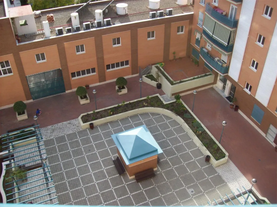 Piso en  Avenida de las Ciencias 27 - Foto 3