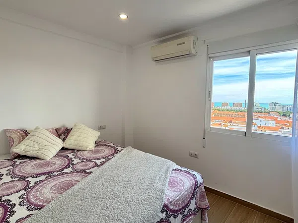 Piso en calle Héroe de Sostoa, 200 - Foto 2