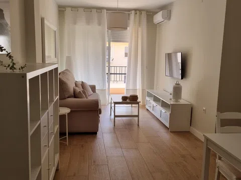 Piso en calle Castillo de Alcala de Guadaira, 16 - Foto 24