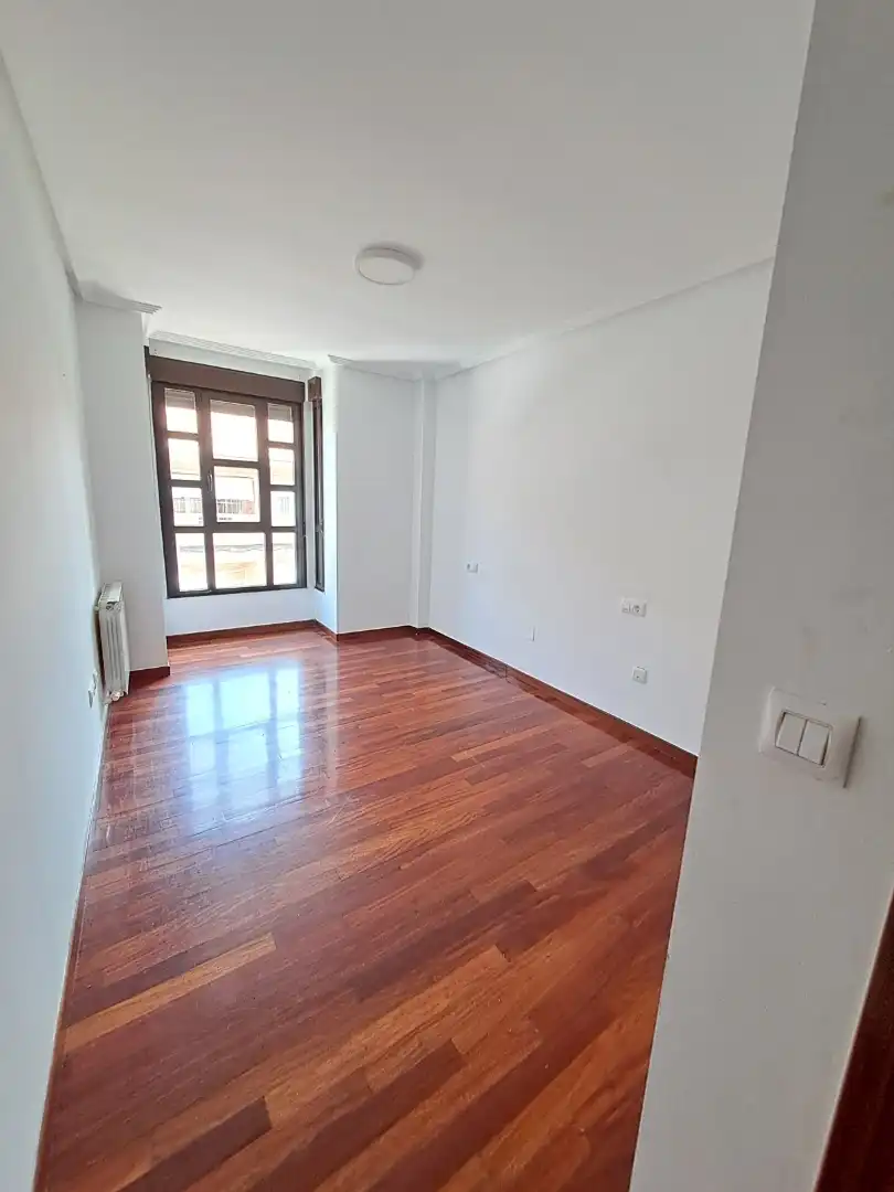 Piso en  LE-441 205 - Foto 7