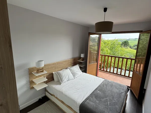 Chalet adosado en Val de San Vicente - Foto 6