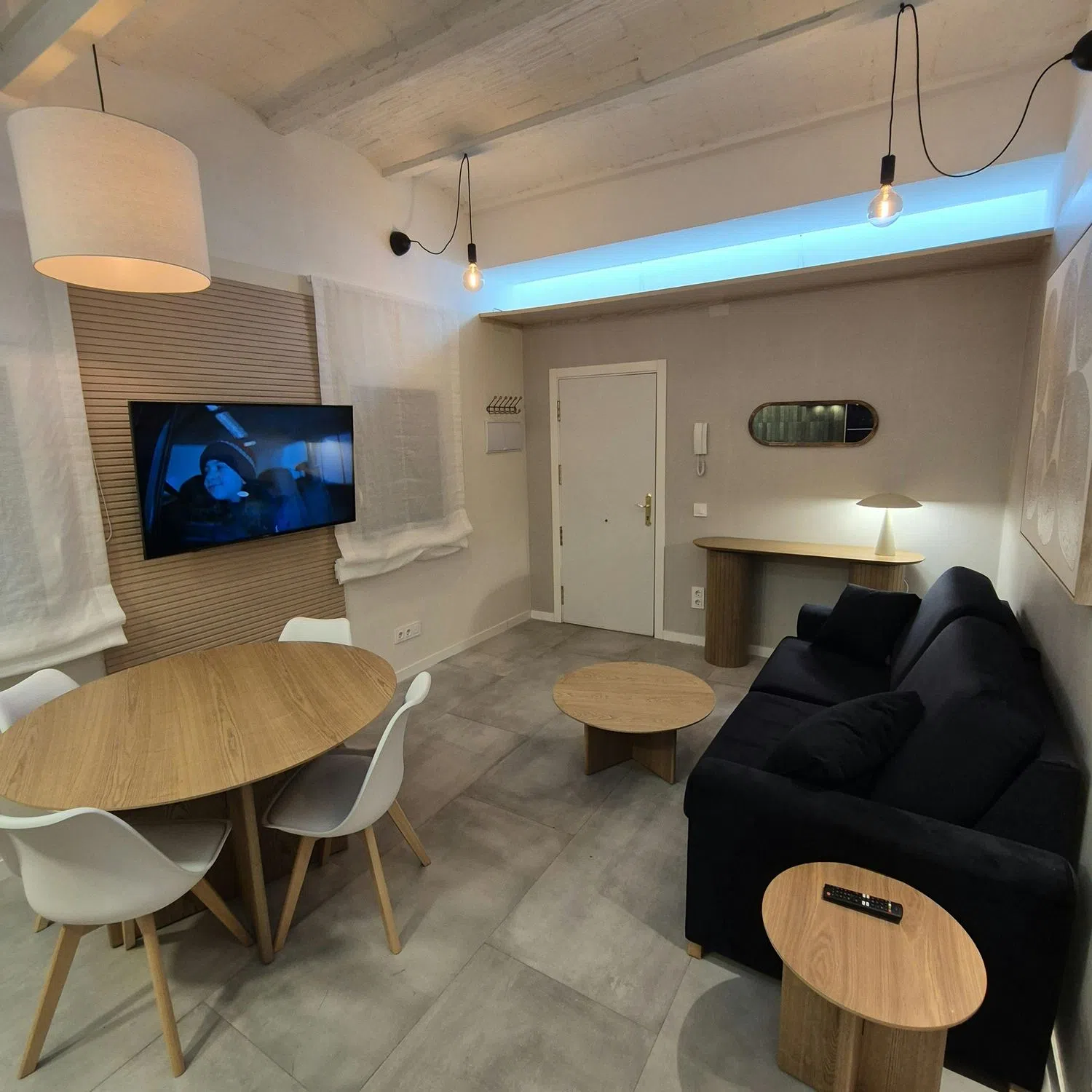 Piso en calle de Carles Cervera, 9 - Foto 1