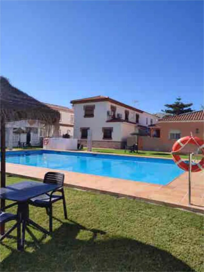 Casa adosada en los Àlamos - Foto 1