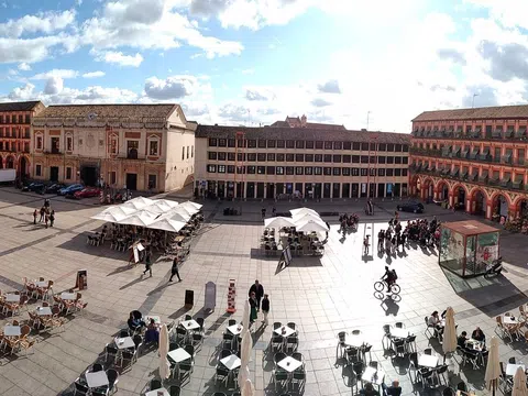 Estudio en plaza de la Corredera, 6 - Foto 24