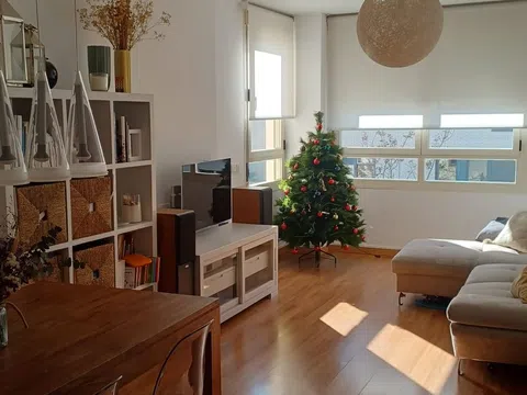 Piso en calle del Monasterio de Oseira, 29