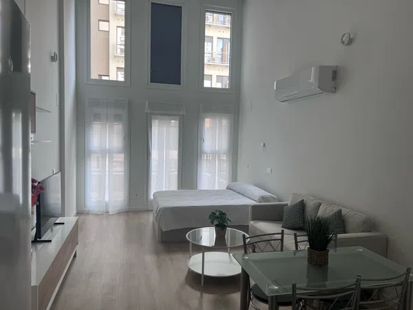 Estudio en calle San Eustaquio, 26