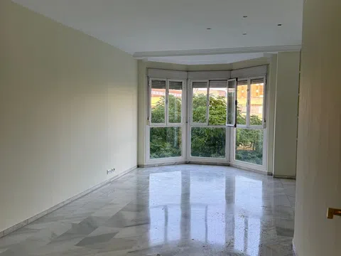 Piso en Cardenal Bueno Monreal, 33