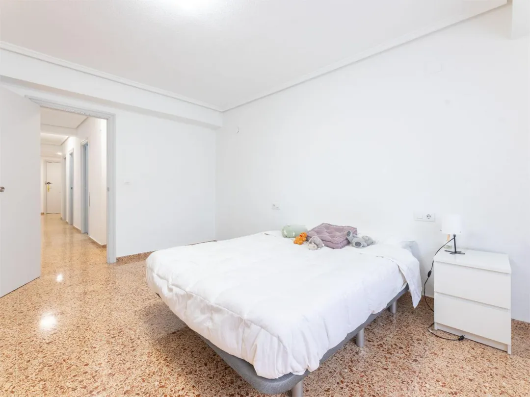 Piso en  Carrer de Yecla 19 - Foto 23