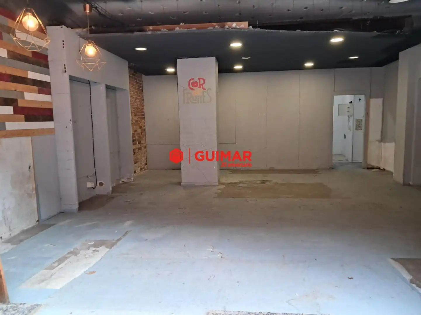 Local comercial en  Esplugues de Llobregat - Carrer de Francesc Llunel - Foto 6