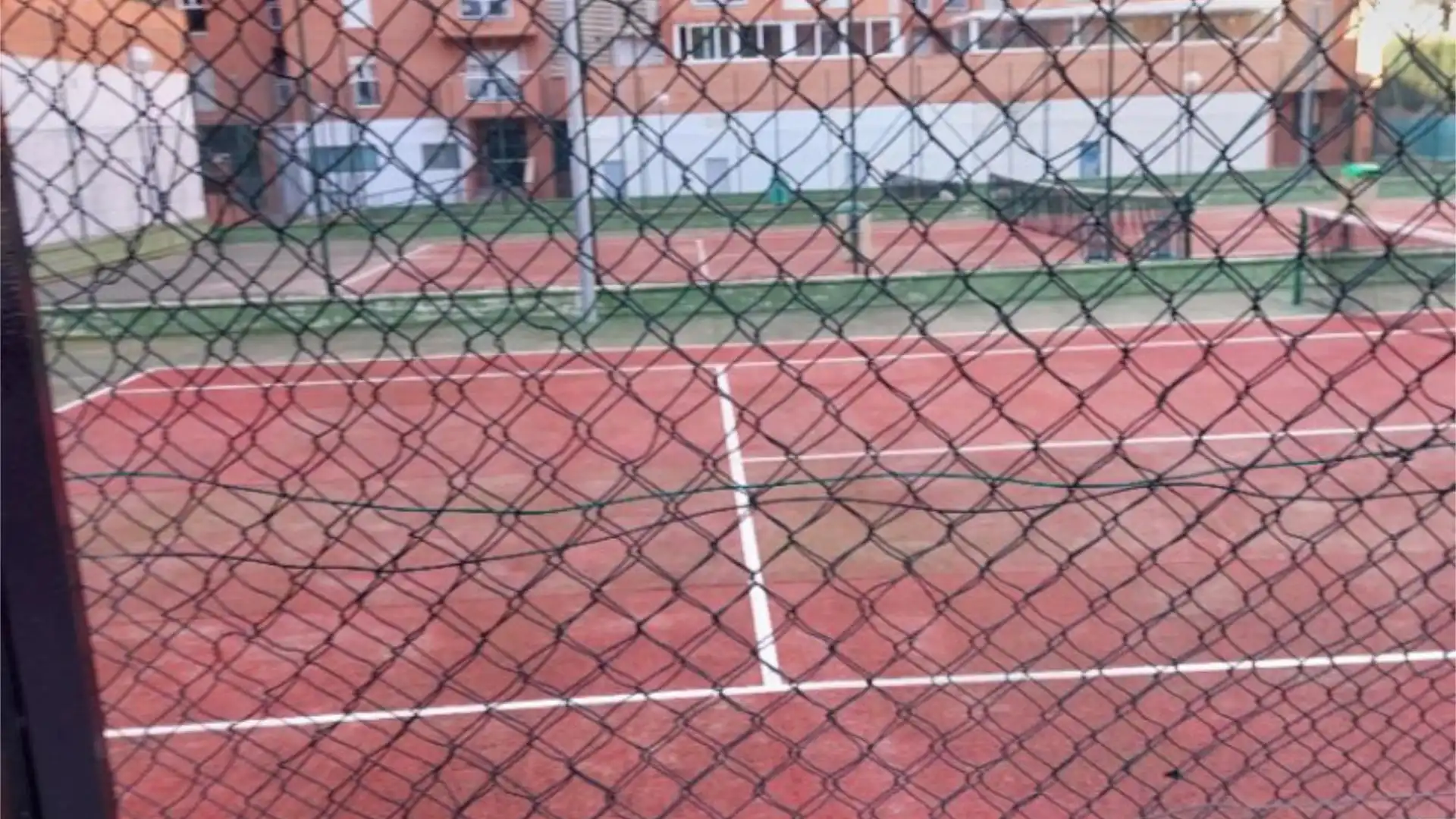 Piso en  Calle Cueva de Menga 3 - Foto 3