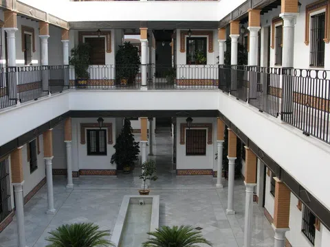 Piso en plaza Padre Jerónimo de Córdoba, 8