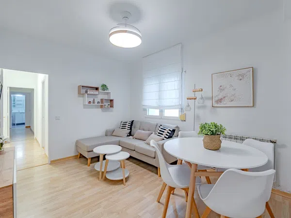 Piso en calle Titulcia, 11