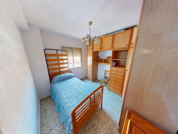 Piso en Barrio Torrefiel - Foto 12