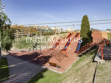 Local comercial en Esplugues de Llobregat - Foto 14