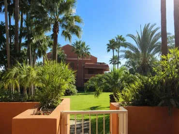 Piso en  Calle Isabel Clara Eugenia 357 - Foto 15