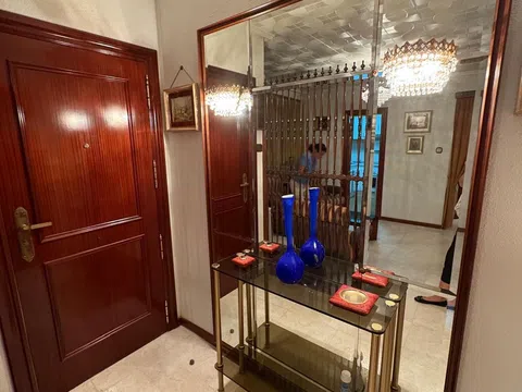 Piso en avenida del Compromiso de Caspe, 54