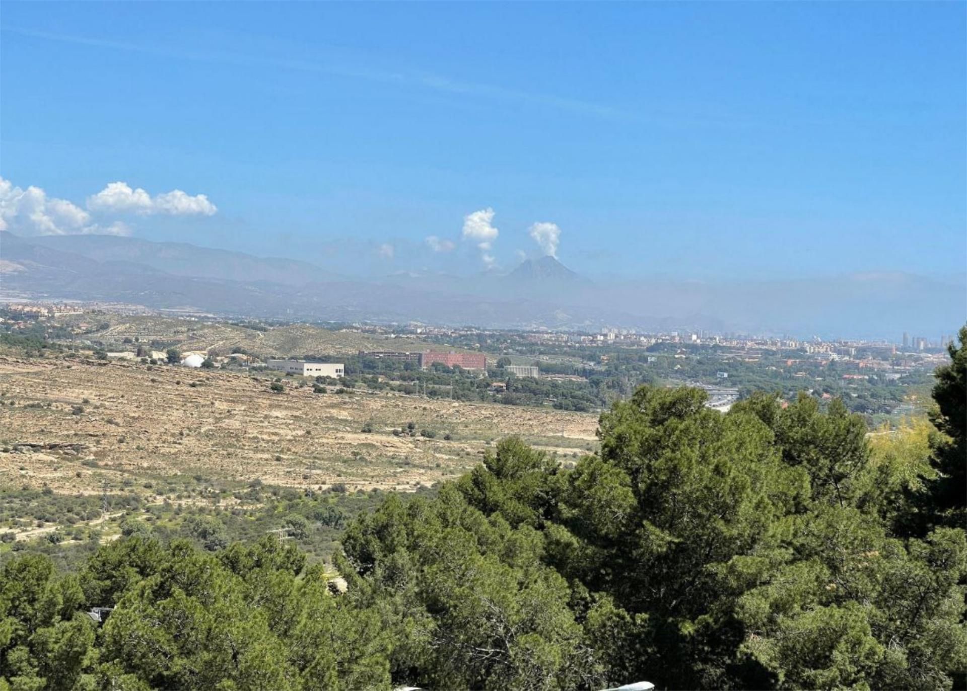 Piso en  Calle Pintor Pedro Camacho 17 - Foto 7