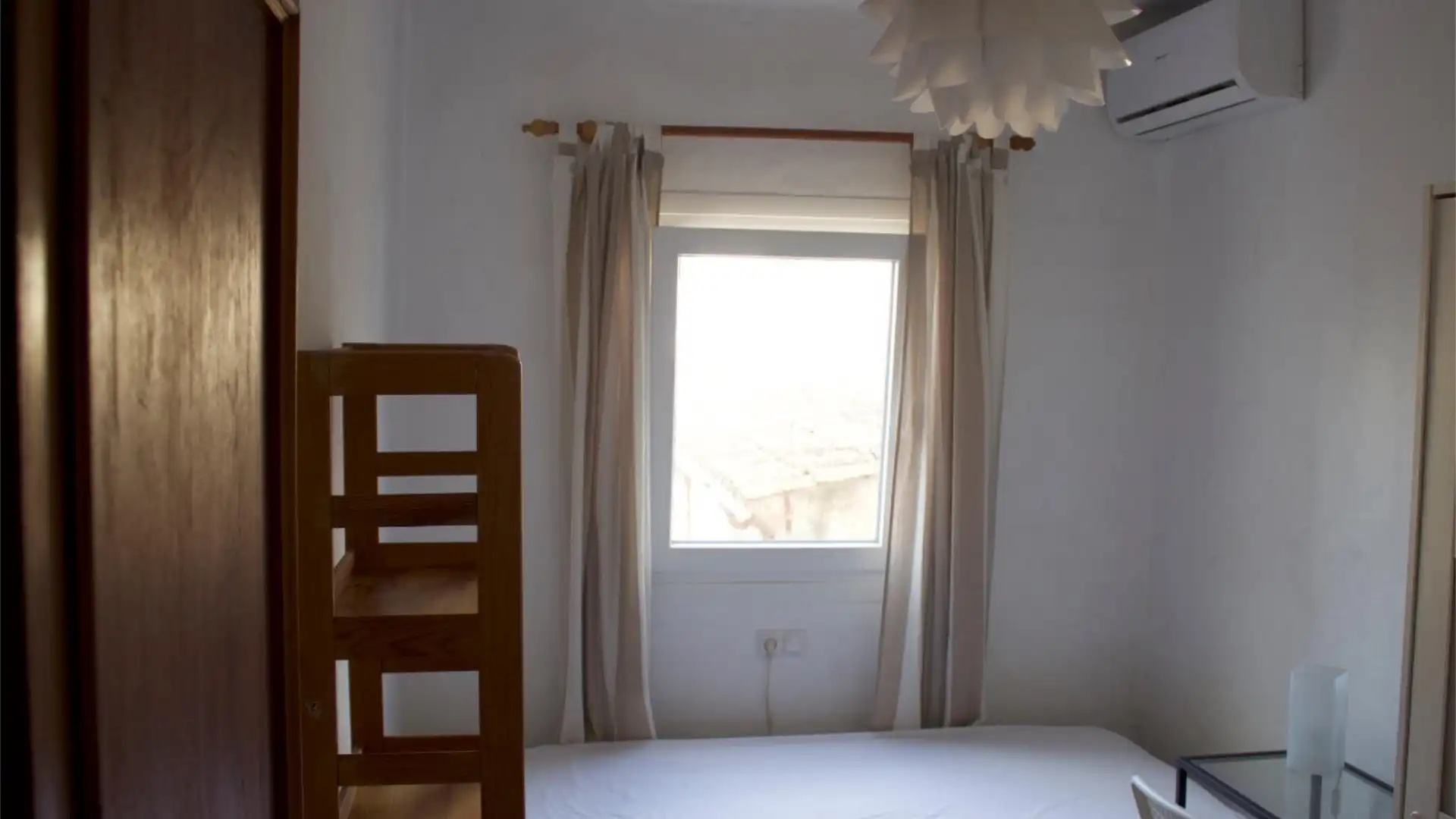 Piso en  Carrer Patronat Obrer 8 - Foto 9