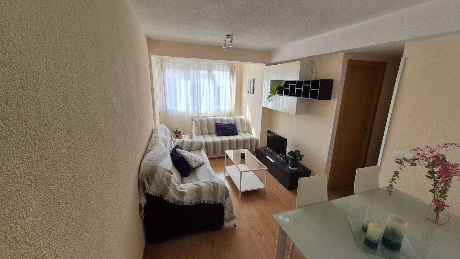 Piso en plaza de Ribadeo, 9