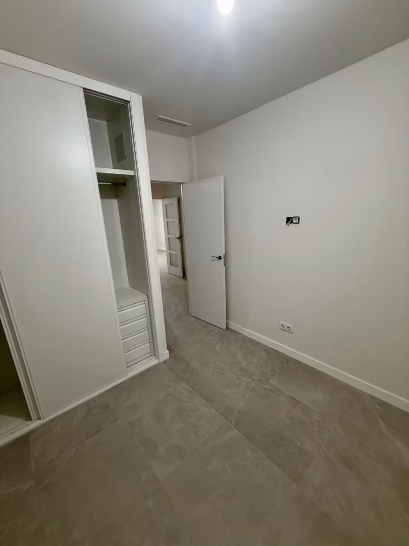 Piso en  Calle de Sánchez Barcáiztegui 8