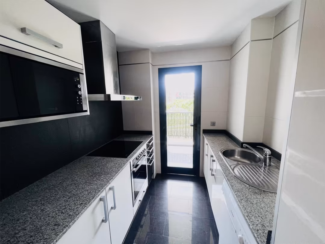 Piso en  Carrer de Gaston Vuillier 8 - Foto 6