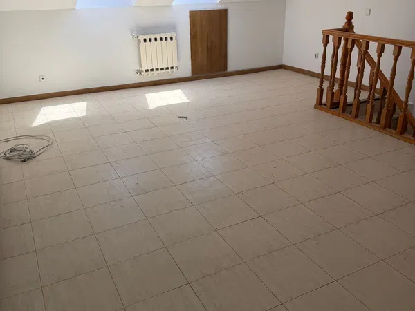 Chalet adosado en Calle Valle de Cardos, Valdezarza - Foto 34