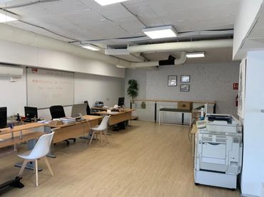 Local comercial en  Calle Mercedes Llopart 8 - Foto 7
