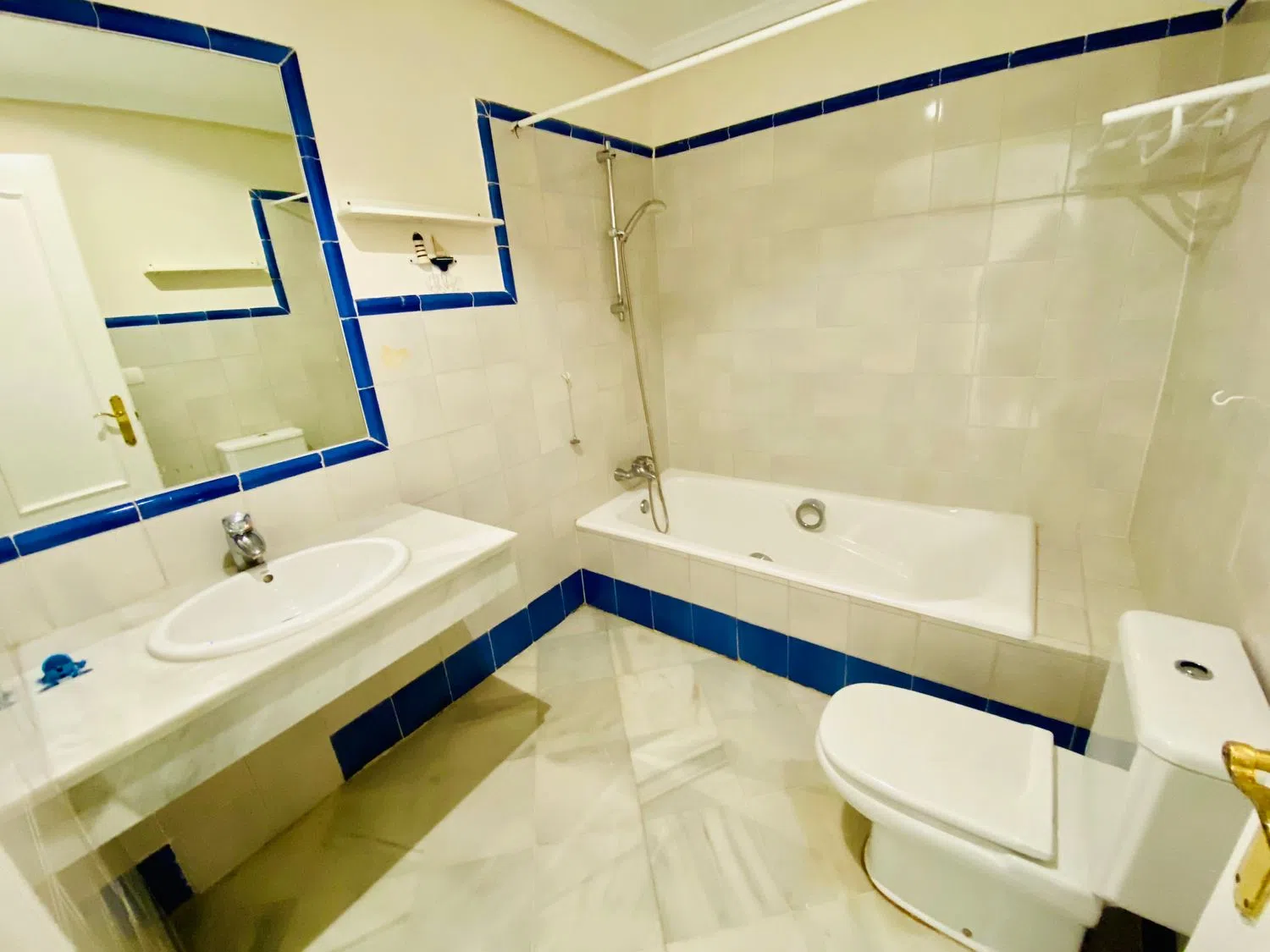 Chalet pareado en camino Cortes, 2 local - Foto 16