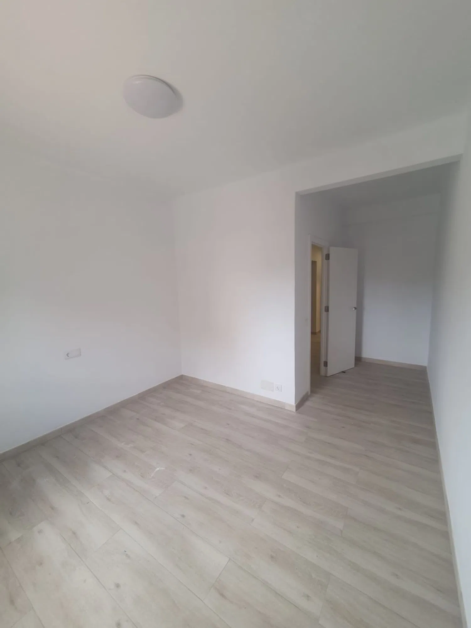 Piso en calle d'Álvaro de Bazán, 2 - Foto 2