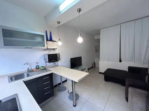 Estudio en calle Bernardo de la Torre, 37 - Foto 9